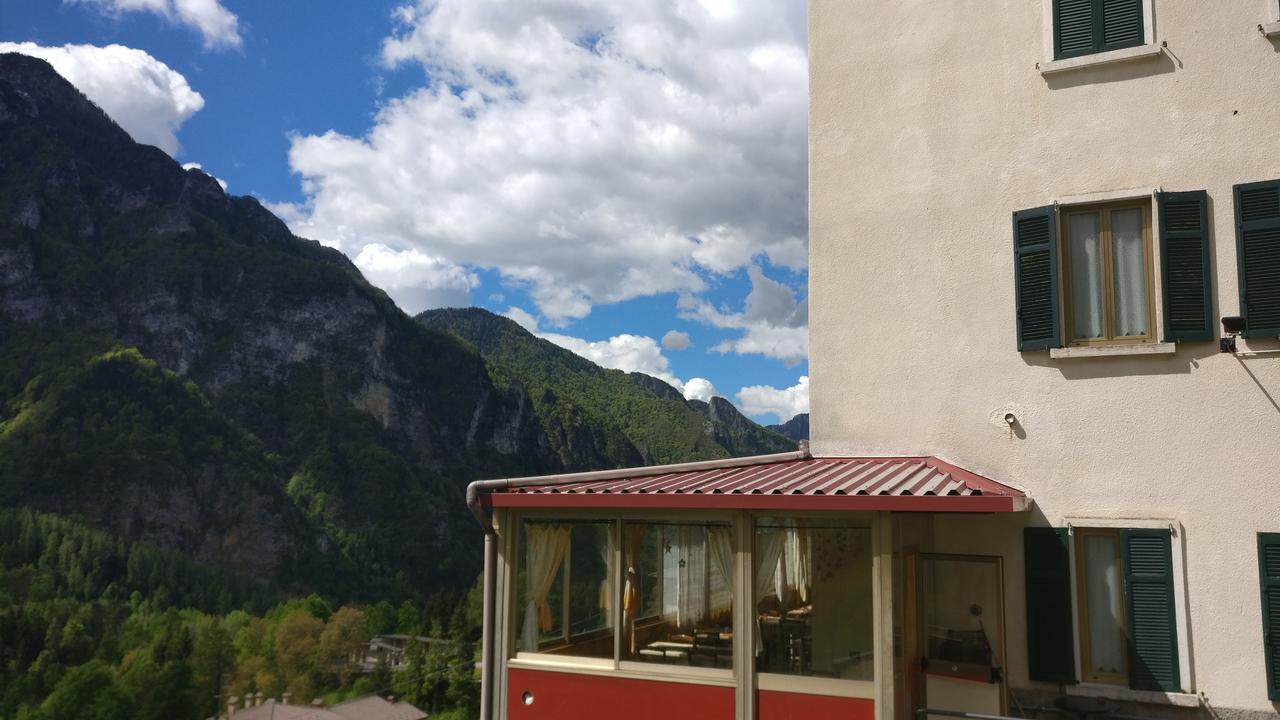 La Valle Del Drago Hotel ปิอาซซา เบรมบานา ภายนอก รูปภาพ